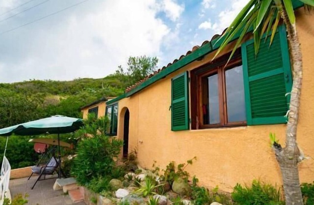 In a tranquil location surrounded by nature - Villa Carol C