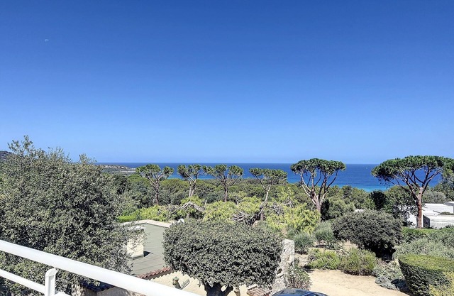 In Corbara, downstairs villa - beautiful sea view - close to Bodri beach.