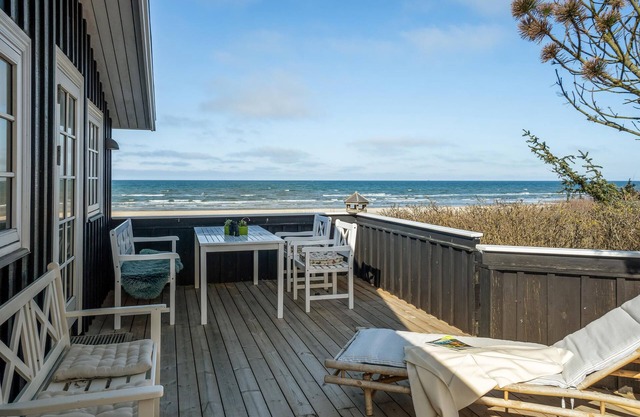 In unique location with panoramic view over the sea welcomes you this beautiful accommodation.