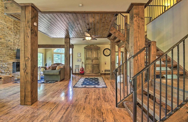 Incredible Lake Arrowhead Home w/Views & Decks!