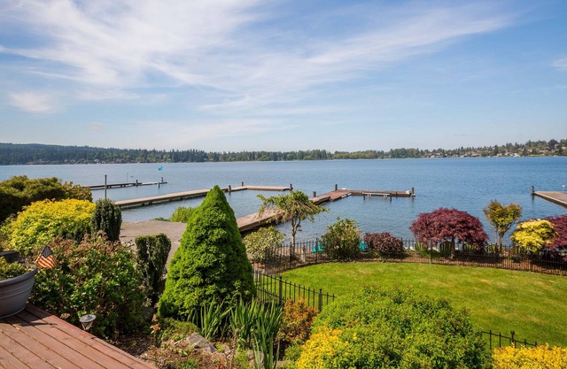 Incredible Lakefront House With Dock