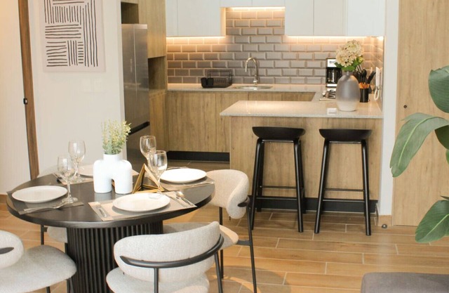 Incredible Luxury New Apartment in Zona Americana 807