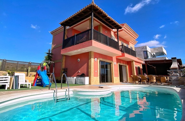 Incredible luxury villa with an outstanding view of the sea and the mountains.