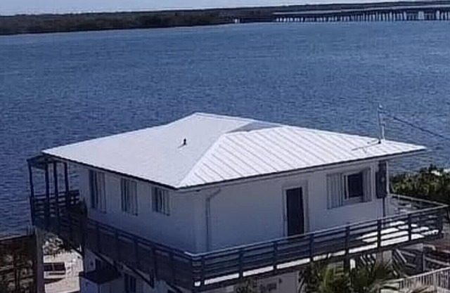Incredible~Ocean Views~ramp-dock-hot tub. Stay 14 days get up to 14 more FREE!
