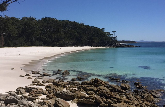 Incredible views of Jervis bay from sunrise to sunset from this beautiful house