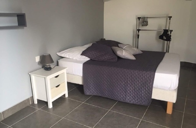 INDEPENDENT ROOM IN RESIDENCE PORTO VECCHIO