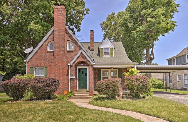Indianapolis Vacation Rental - Walk to the IMS!