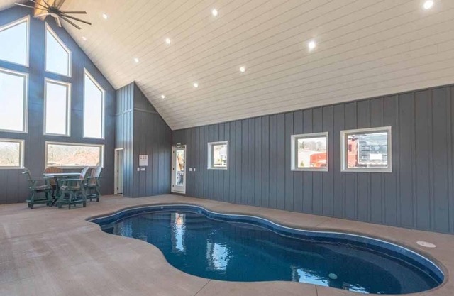 Indoor pool with 2 Hot Tubs! Lakefront living at the finest!!!