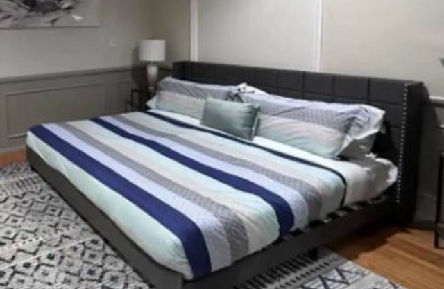 Indulging 1B1B with King Bed