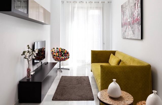 INMálaga Apartments Cervantes