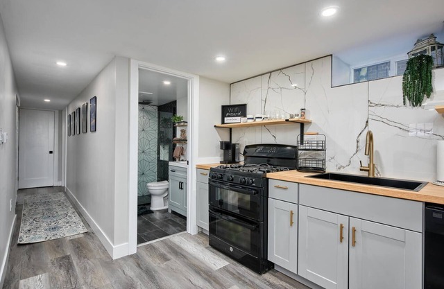 Inspiring 2 bed/2 bath private entrance Basement Apartment