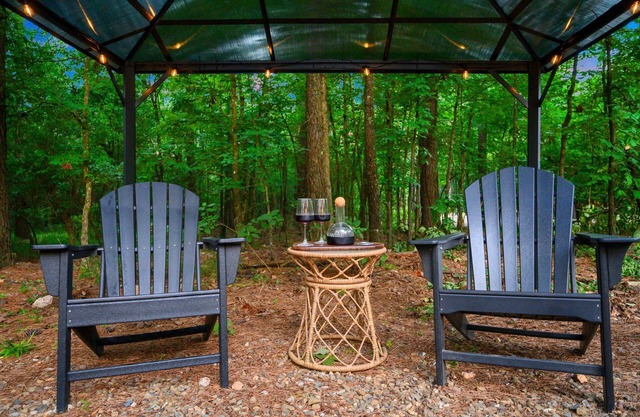 Intimate Encounter Shower For 2 Private Hot Tub!