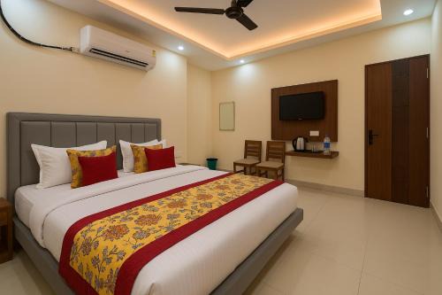 IQ Hotels - Luxury Stay Near Ram Mandir