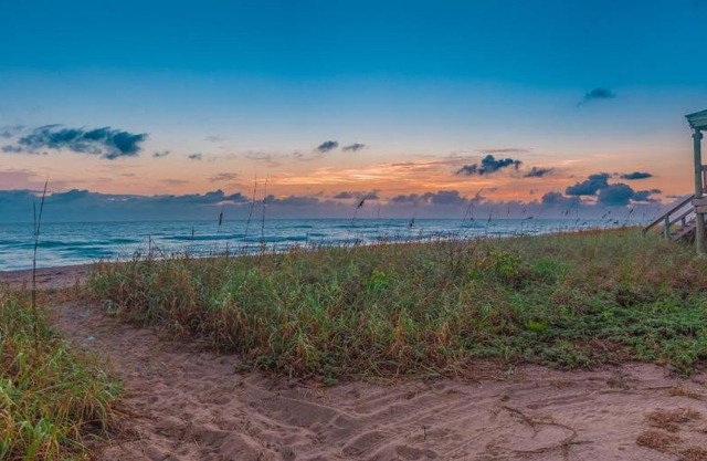 Island Beach House with No Extra Fees