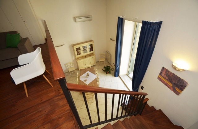 Italia Apartment - Comfortable holiday in the historic center of Naples