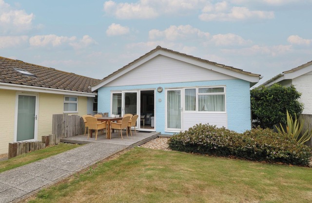 JAMESTOWN 5, family friendly, country holiday cottage in Yarmouth