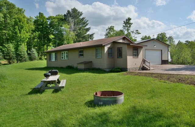 Jane's Bay Retreat on Lake Namakagon