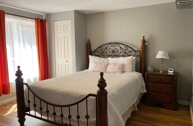 Jen”s guest house