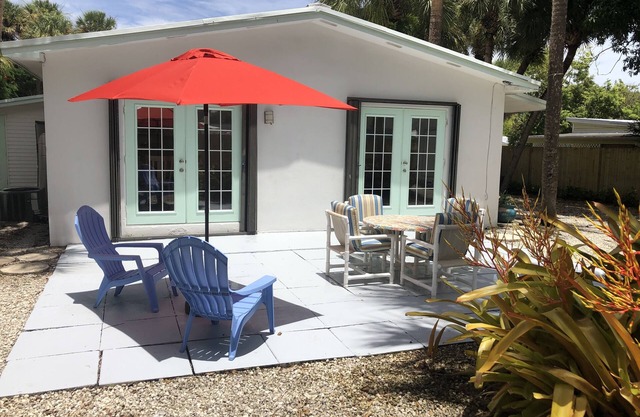 Jensen Beach Bungalow 2!