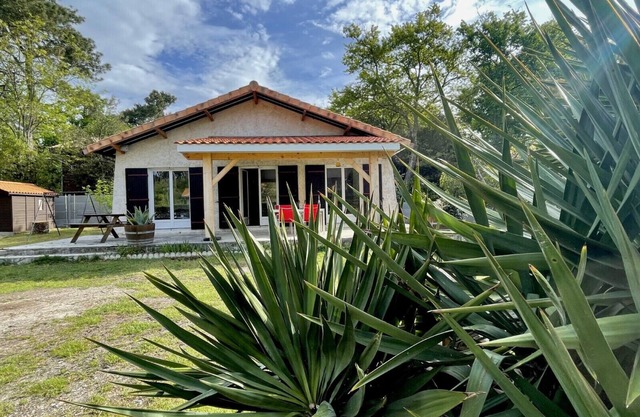 Jolie Maison à 300m du Lac de Maubuisson