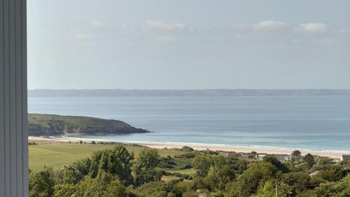 Jolie maison vue sur mer