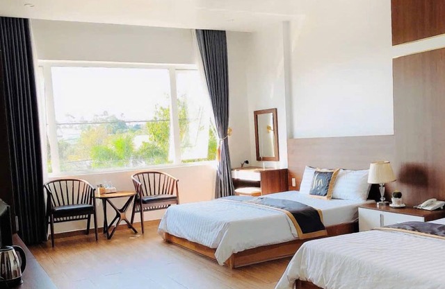 Joy Hotel