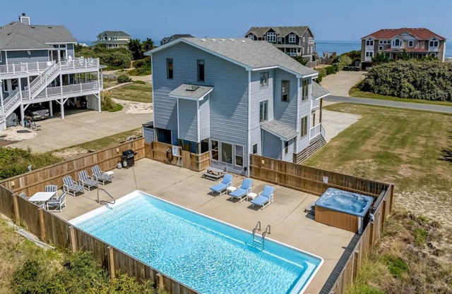 Judge's Chambers | 415 ft from the beach | Private Pool, Hot Tub | Corolla