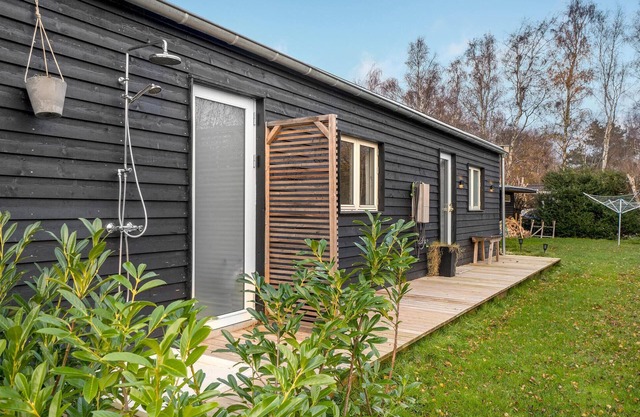 Just a few 100 meters from Ulvshale beach, this modern and beautiful vacation home welcomes you!