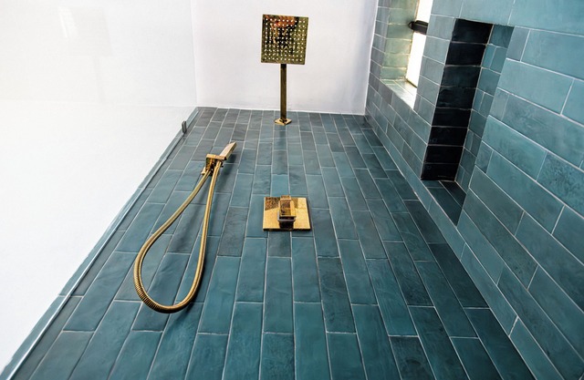 Just Renew beautiful rooms, rent rooms individuanly, sherred bathroom
