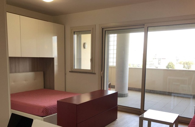 Kamchū Apartments: studio with terrace near Metro con Vista