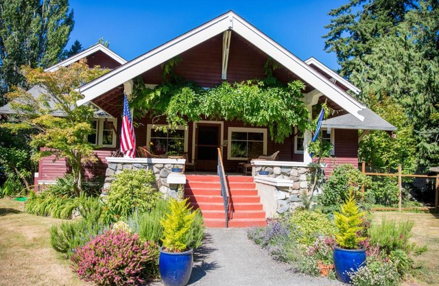 Kangaroo House Bed & Breakfast