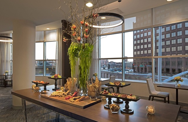 Kansas City Marriott Country Club Plaza