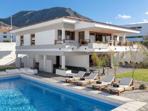 KARAT Villa Bajamar