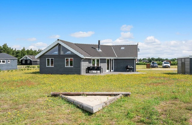 "Karmen" - 300m to the fjord by Interhome