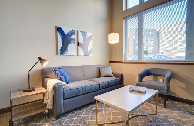 Kasa | Stay in the Historic Westown Neighborhood | Milwaukee
