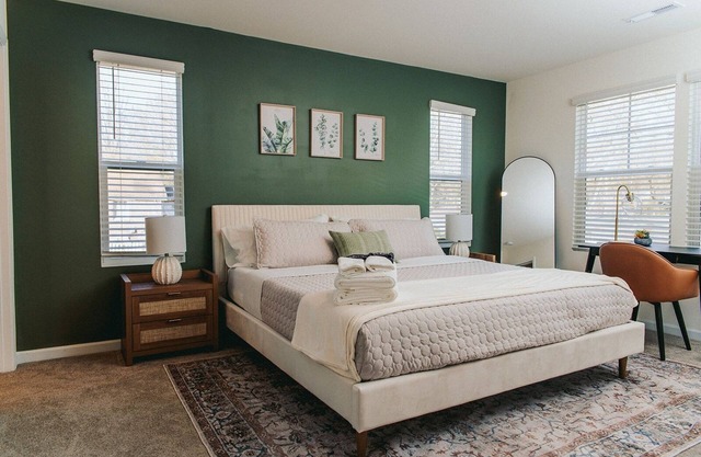 Kasita Cornelius | king&queen beds | NEW!