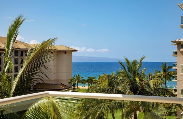 KBM Resorts | Spacious 3-Bedroom Honua Kai Collection | Multi Unit Listing | Same Floor | Ocean Views + 2 Free Rental Cars! HKH-516/20