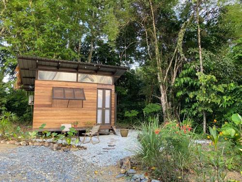 Kebun Lisdtari Farmstay The Kabin
