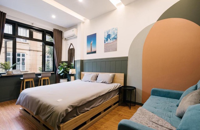 KemKayVilla w 5BR Bathtub RooftopViews 30s to HoanKiem Lake