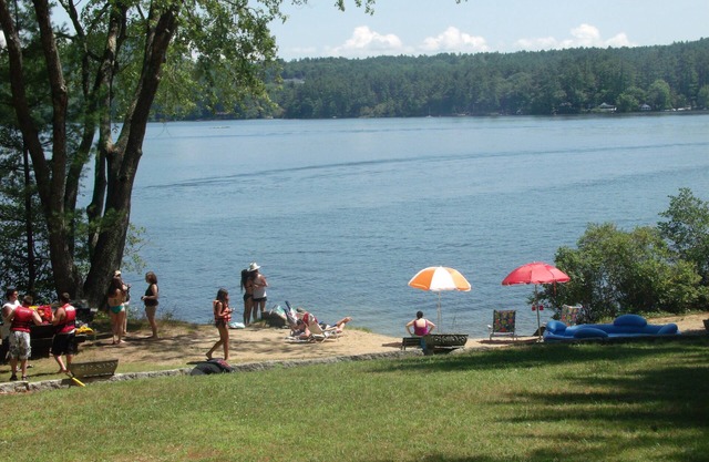Kezar Lake water front home; Available Labor Day Weekend