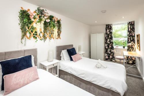 KGV Stays Millbrook Executive Smart Corporate Apartment with Excellent City Links