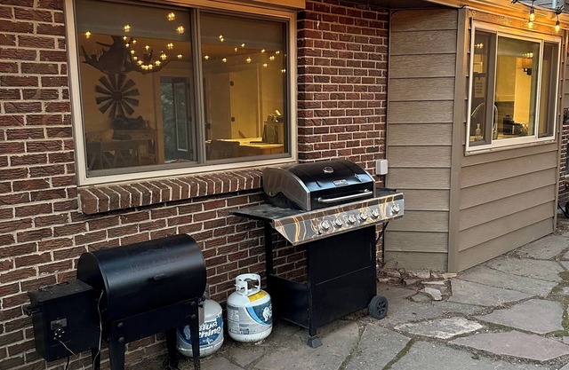 Kid and Dog Friendly Private Family Mountain Retreat with Great WiFi and Cell