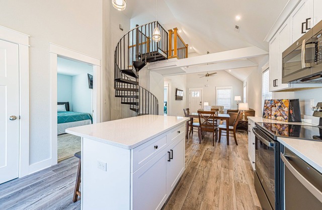 KIL9101 Kilmarlic Jones Cottage. Golf Resort, Community Pool & Fitness