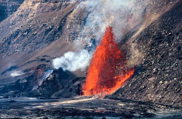 Kilauea Fall Fireworks! 199 nt incl AC, 5 Star Luxury on the Big Island