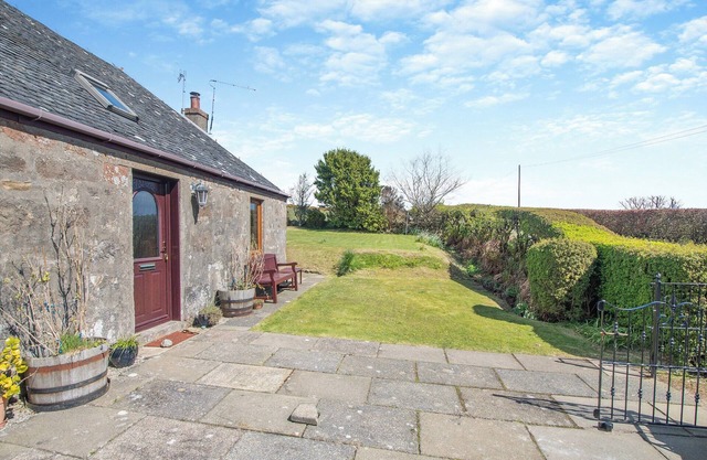 Kilbride Cottage-UK46886