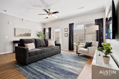 King Beds and Memory Foam Sleeper in Vibrant ATX Apt