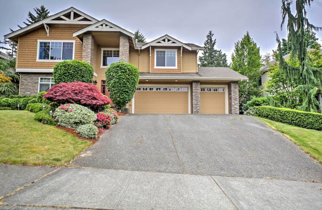 Kirkland Home w/Backyard: 2 Mi to Lake Washington