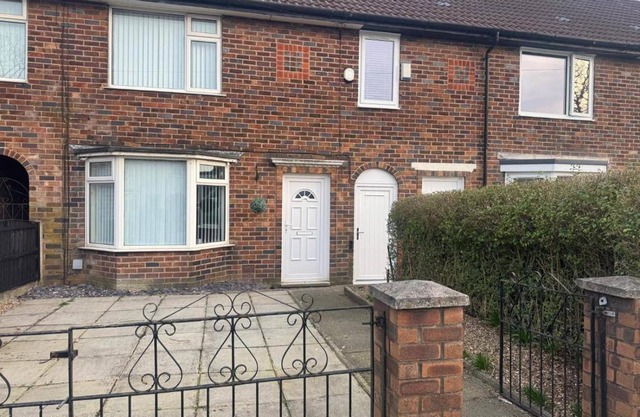 Knotty Ash - 3 Beds - Sleeps 6 - On-Site Parking