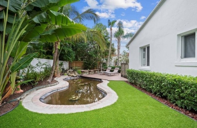 Koi Pond Oasis: Near Beach & Downtown