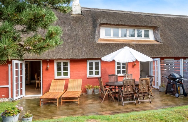 "Krischan" - 1.6km from the sea by Interhome